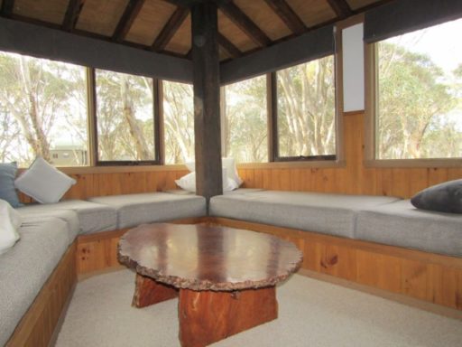 warrawindi house rental dinner plain